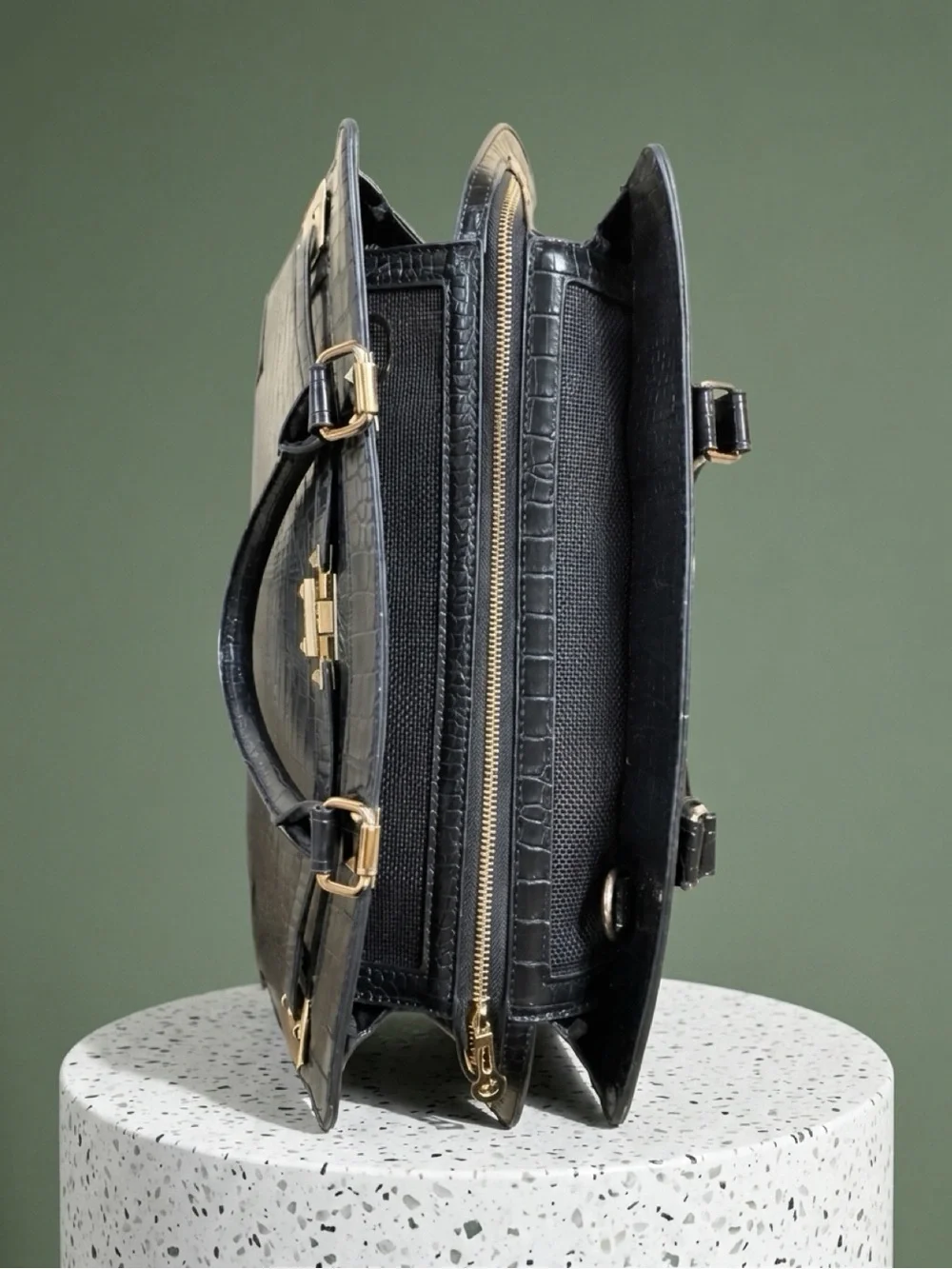 Dog/Cat Carrier Purse Soft-Sided Faux Leather Handbag, TSA Airline Approved
